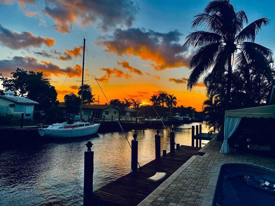 Beachway Per Ankh Pompano Beach Eksteriør bilde