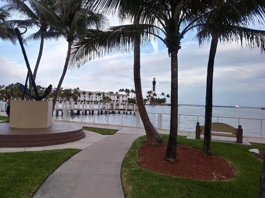 Beachway Per Ankh Pompano Beach Eksteriør bilde