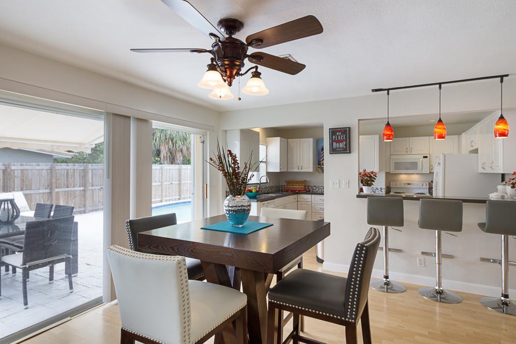 Beachway Per Ankh Pompano Beach Eksteriør bilde